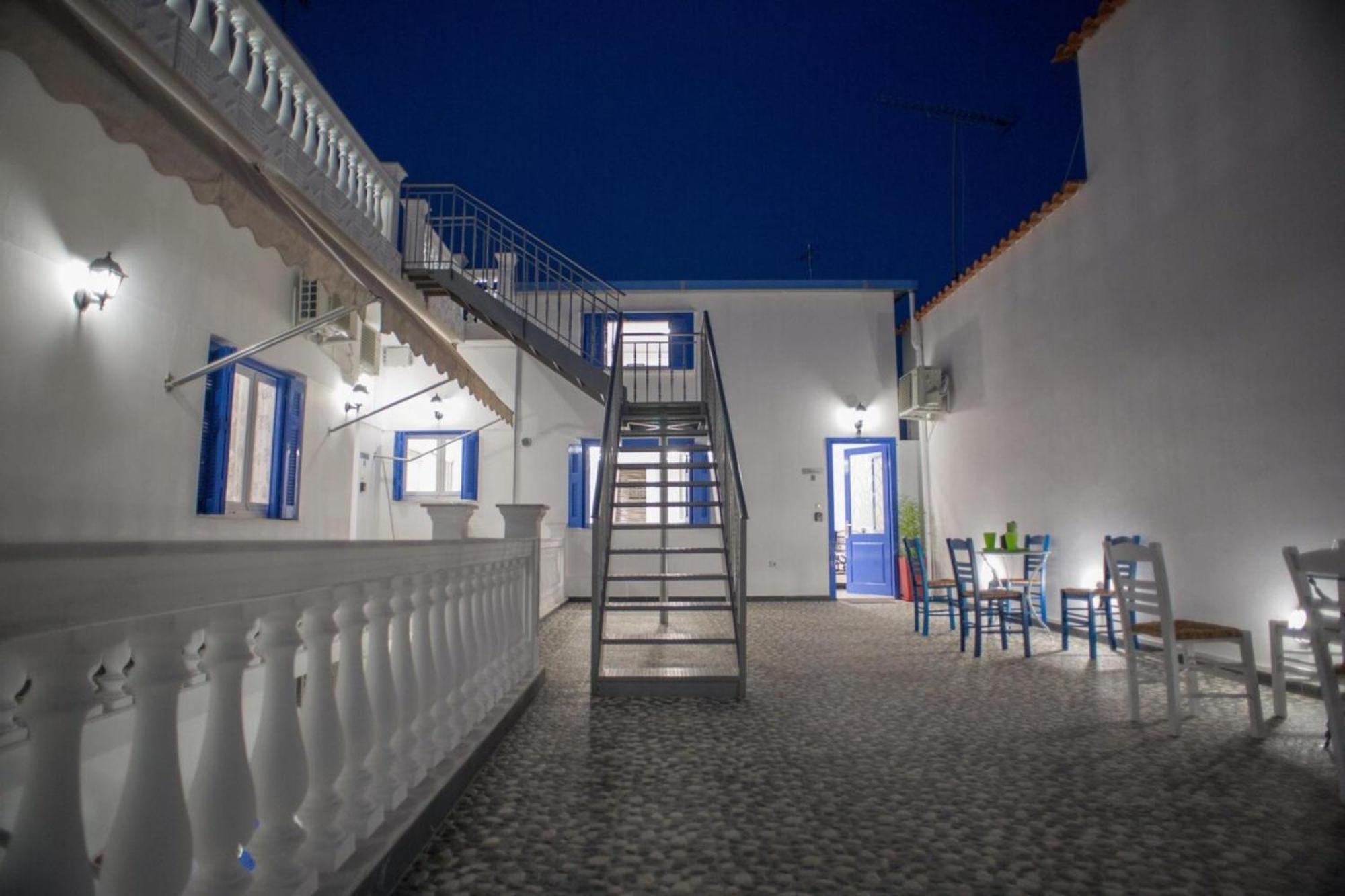Aimou Studio'S Apartment'S Piraeus Exterior photo